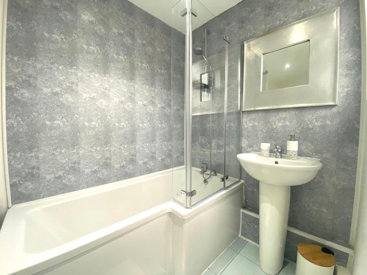 Lovely Stylish Apartment Near Penny Lane! Free Parking Ліверпуль Екстер'єр фото